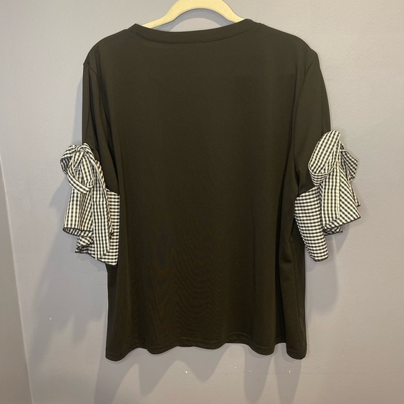 SHEIN Black and White Blouse with‎ Boxy Tie Front Style - Picture 4 of 6